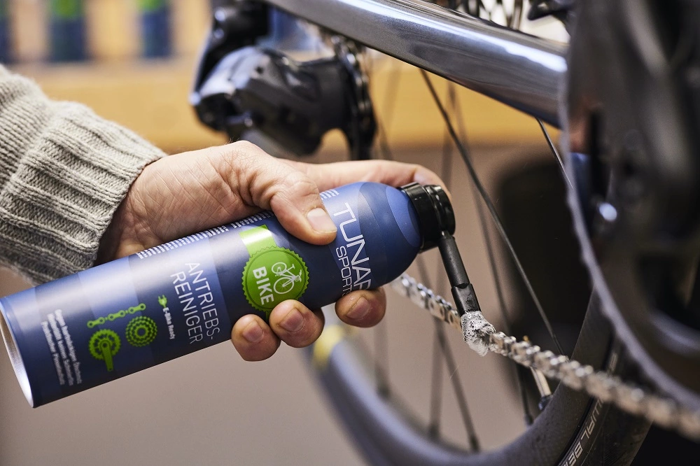 TUNAP Antriebsreiniger Spray 300 Ml 9 TUNAP Antriebsreiniger Spray 300 Ml – Bild 7