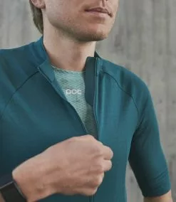 POC Muse Jersey Shirt 11 POC Muse Jersey Shirt -E-Bikes Verkäufe 52326 1653 musejersey dioptaseblue 2 1200x