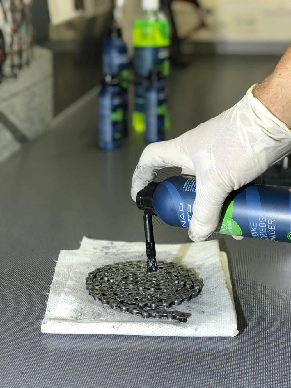 TUNAP Antriebsreiniger Spray 300 Ml 7 TUNAP Antriebsreiniger Spray 300 Ml – Bild 5