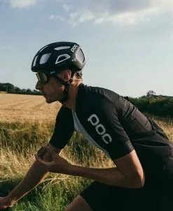 POC Resistance Ultra Zip Tee -E-Bikes Verkäufe pdp 52310 resistanceultraziptee 1002 uraniumblack 03