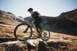 Orbea RISE M10 Mountain E-Bike 2023 51 Orbea RISE M10 Mountain E-Bike 2023 -E-Bikes Verkäufe post 03f3b54